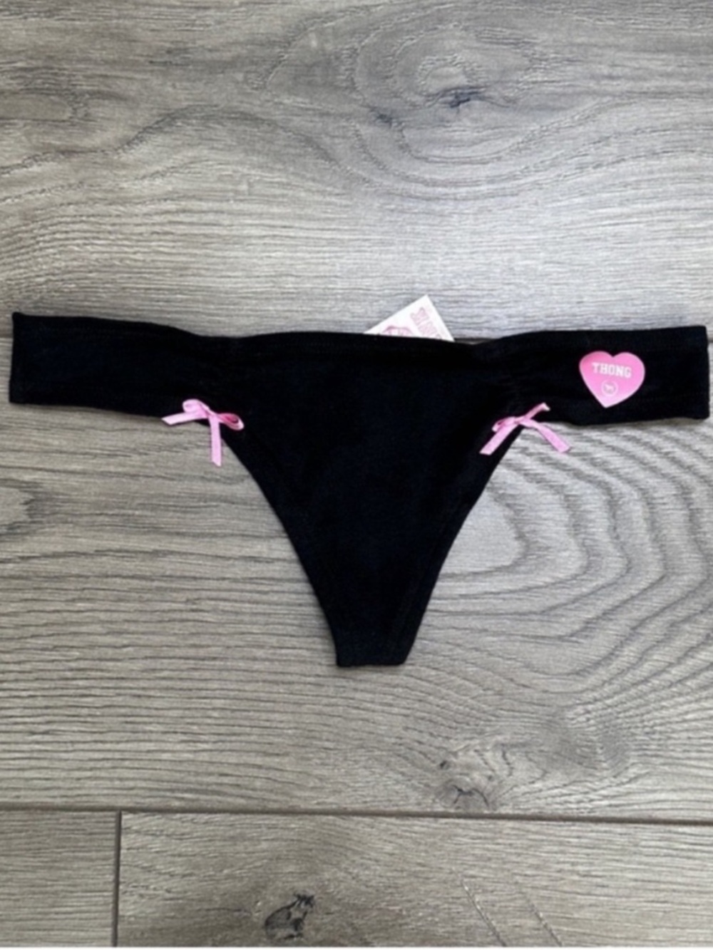Pink By Victoria’s Secret 2011 Low Rise Black Thong Panty Size XS